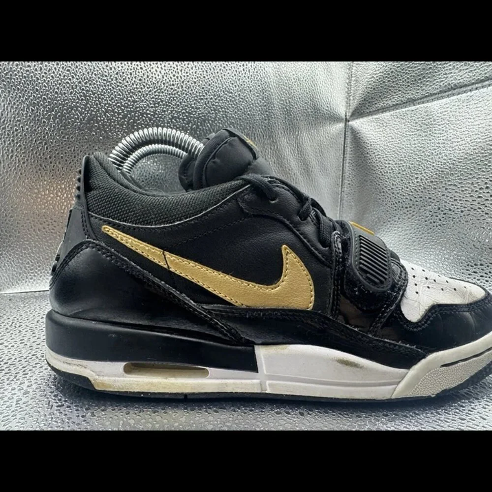 RARE 🚀 Size 5.5 -‎ Nike Air Jordan Legacy 312 Low Gold Black Sneaker CD9054-07